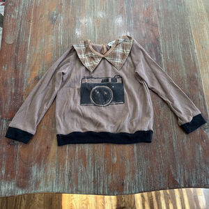 Misha Lulu Brown Plaid Camera Graphic Top Girls Size 6